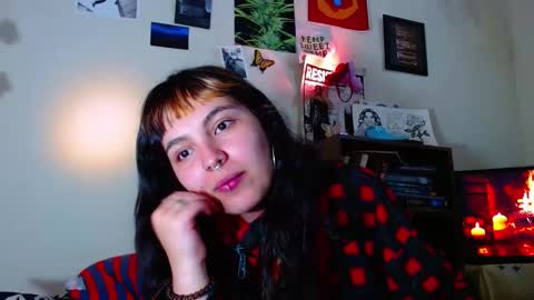 Snapshot of sweetie_maryy chatting on 02/24/25, 04:38 Maria my insta sweetie maryy online show from 02/24/25, 04:38