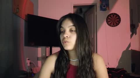 Snapshot of sweetieslikebutter chatting on 10/26/25, 07:47 Blu Sweets online show from 10/26/25, 07:47