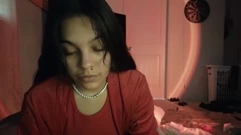 Snapshot of sweetieslikebutter chatting on 11/09/25, 09:02 Blu Sweets online show from 11/09/25, 09:02