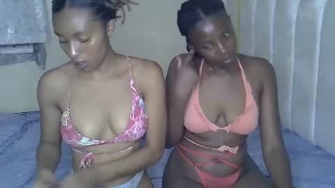 sweetlily_30 online show from 11/13/25, 12:31