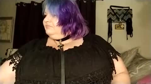 sweetlolajean online show from 02/25/25, 07:20