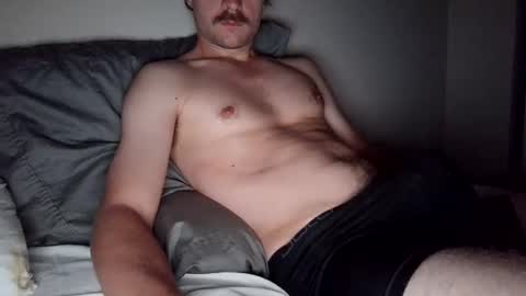 Snapshot of sweetlou22 chatting on 09/17/25, 04:58 sweetlou22 online show from 09/17/25, 04:58