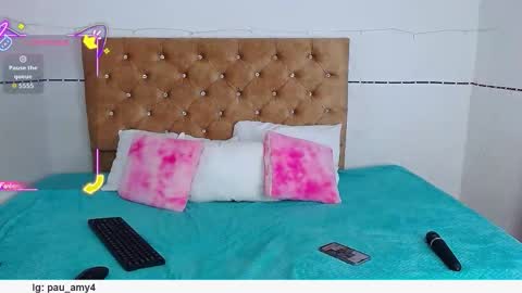 sweetmiel_ online show from 10/26/25, 12:16