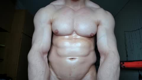 Lorenzo online show from 02/14/25, 08:31