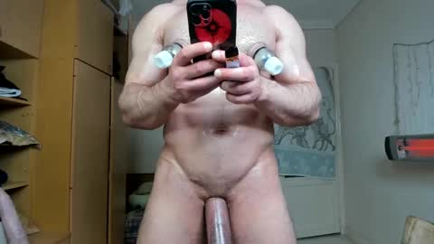 Lorenzo online show from 10/08/25, 05:16