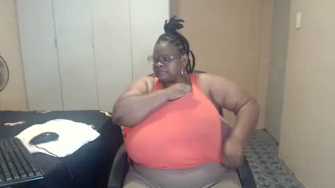 sweetnoziexxx online show from 11/02/25, 02:08