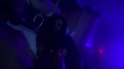 WeAim2PZzz online show from 01/22/25, 02:03