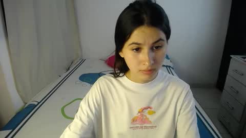 Caro  Lily online show from 10/04/25, 11:47