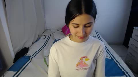Caro  Lily online show from 10/31/25, 04:02