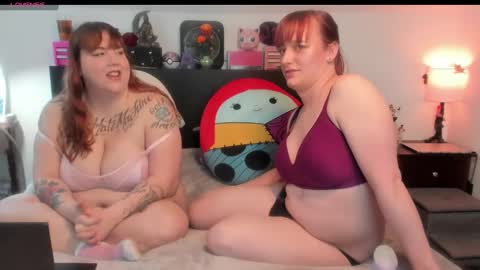 ruby and scarlet online show from 01/28/25, 02:31