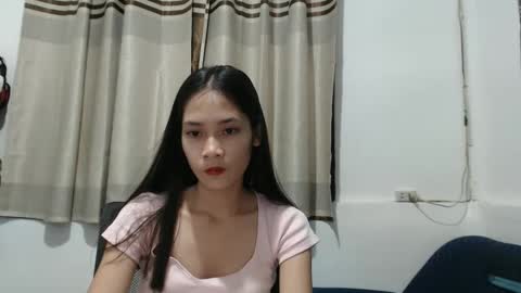 Mia online show from 12/11/24, 11:41