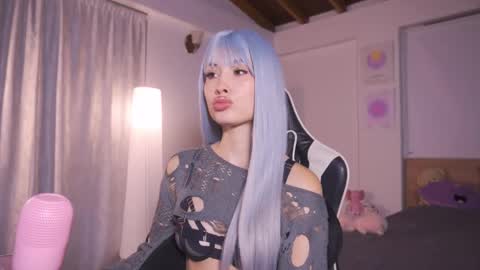 Snapshot of sweett_catt1 chatting on 10/02/25, 02:29 Cat independent model online show from 10/02/25, 02:29