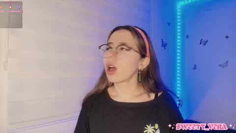 Veronica Independent Model online show from 10/10/25, 10:36