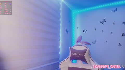 Veronica Independent Model online show from 10/20/25, 12:38