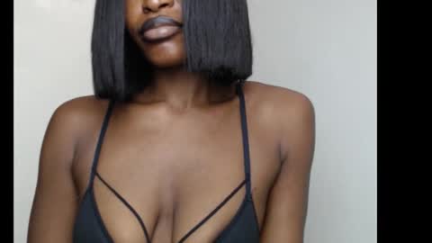 sweetxxboobsx online show from 10/12/25, 09:30