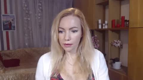 Snapshot of sweety_friend chatting on 01/28/25, 07:10 Sweety friend online show from 01/28/25, 07:10