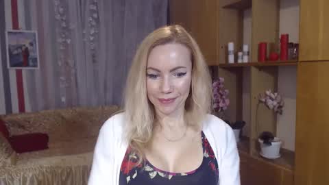 Snapshot of sweety_friend chatting on 02/05/25, 10:01 Sweety friend online show from 02/05/25, 10:01