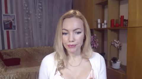 Snapshot of sweety_friend chatting on 02/08/25, 09:04 Sweety friend online show from 02/08/25, 09:04