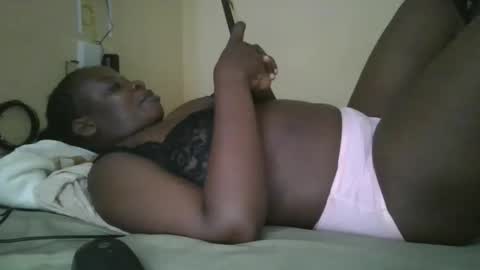 sweetyass25 online show from 10/29/25, 07:26