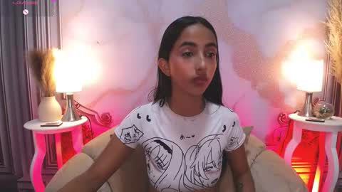 Snapshot of sweetylally chatting on 09/12/25, 12:05 LAURA online show from 09/12/25, 12:05