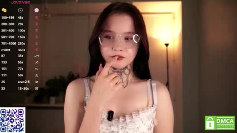 Astrid online show from 11/21/25, 06:06