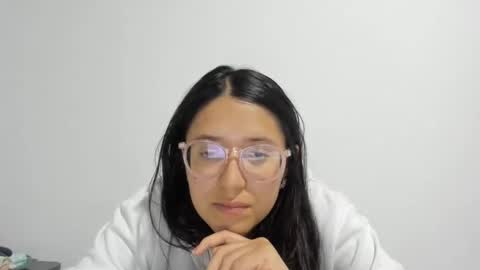 Snapshot of sweetyypeach chatting on 01/18/25, 05:31 sweetyypeach online show from 01/18/25, 05:31