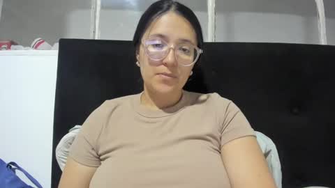 Snapshot of sweetyypeach chatting on 01/20/25, 11:10 sweetyypeach online show from 01/20/25, 11:10