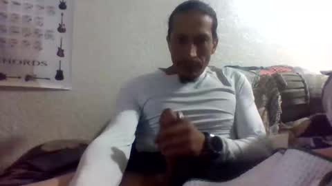 Snapshot of sweezybrown1 chatting on 10/21/25, 10:10 MR. SWEEZY online show from 10/21/25, 10:10