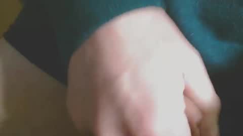 Snapshot of sweny4 chatting on 03/11/25, 07:26 sweny4 online show from 03/11/25, 07:26