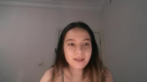 Snapshot of swetynun chatting on 09/17/25, 07:48 nur online show from 09/17/25, 07:48