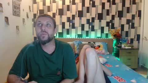 Snapshot of switchdomcouplee chatting on 12/19/24, 03:30 Johnny and Annabelle online show from 12/19/24, 03:30