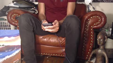 Snapshot of swolebbc chatting on 12/11/24, 01:58 The DickGod online show from 12/11/24, 01:58