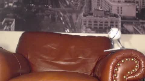 Snapshot of swolebbc chatting on 12/29/24, 09:09 The DickGod online show from 12/29/24, 09:09