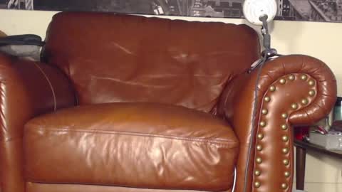 Snapshot of swolebbc chatting on 01/14/25, 01:36 The DickGod online show from 01/14/25, 01:36