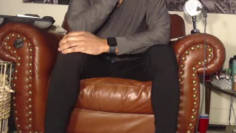 Snapshot of swolebbc chatting on 01/21/25, 07:15 The DickGod online show from 01/21/25, 07:15