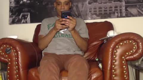 Snapshot of swolebbc chatting on 02/26/25, 03:42 The DickGod online show from 02/26/25, 03:42