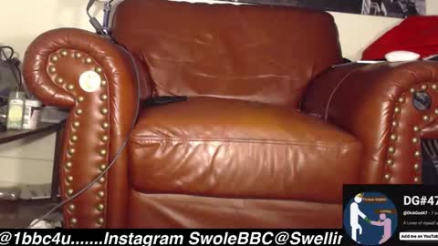 Snapshot of swolebbc chatting on 11/09/25, 11:47 The DickGod online show from 11/09/25, 11:47