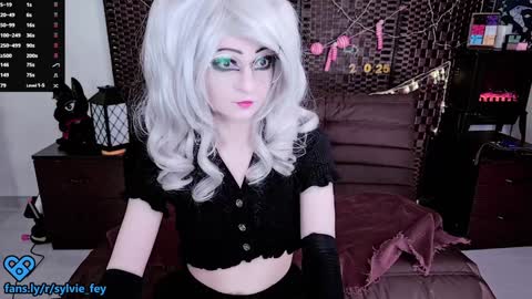 Snapshot of sylvie_fey chatting on 01/06/25, 01:31 Sylvie online show from 01/06/25, 01:31