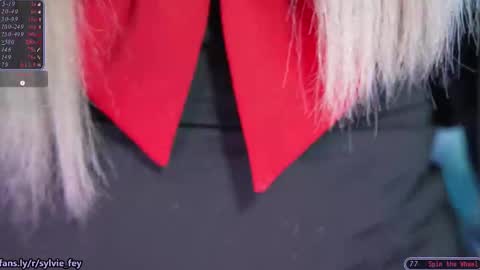 Sylvie online show from 10/13/25, 11:05