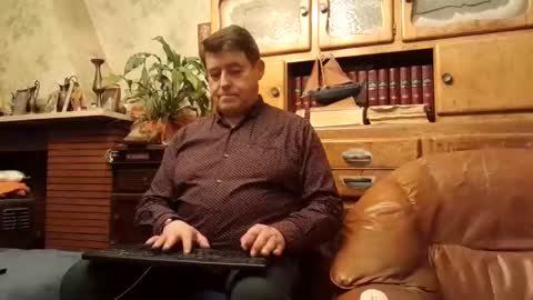 Snapshot of sympa_trique chatting on 01/17/25, 05:08 sympa_trique online show from 01/17/25, 05:08