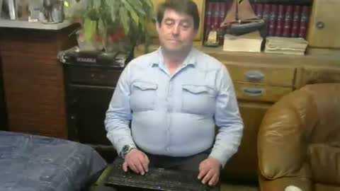 Snapshot of sympa_trique chatting on 03/11/25, 05:46 sympa_trique online show from 03/11/25, 05:46