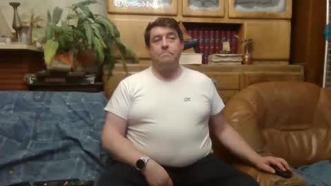 Snapshot of sympa_trique chatting on 09/21/25, 09:27 sympa_trique online show from 09/21/25, 09:27