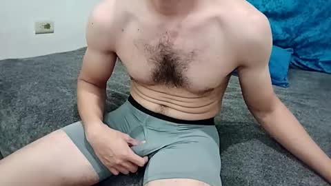 t0ny_cawk online show from 11/22/25, 11:09