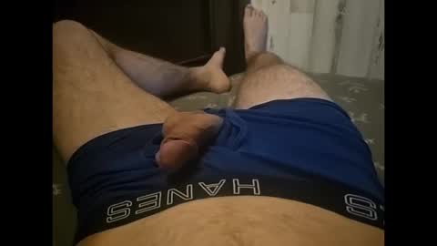 Snapshot of t6152 chatting on 10/14/25, 12:50 t6152 online show from 10/14/25, 12:50