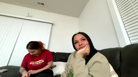 t_princess_t online show from 01/11/25, 03:23