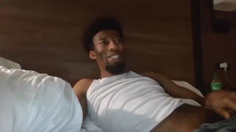 Snapshot of taejhon chatting on 02/08/25, 12:28 Taejhon online show from 02/08/25, 12:28