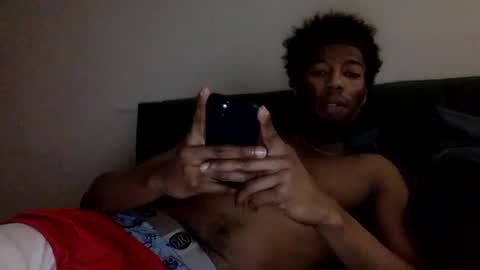 Snapshot of taejhon chatting on 02/23/25, 05:56 Taejhon online show from 02/23/25, 05:56