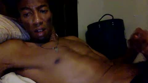 Snapshot of taejhon chatting on 10/14/25, 08:53 Taejhon online show from 10/14/25, 08:53