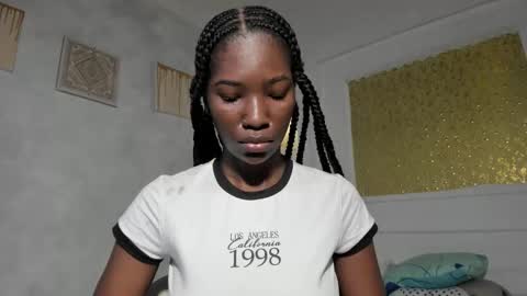 Tahira online show from 10/20/25, 07:03