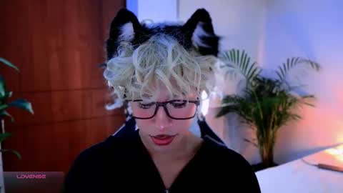 taichi online show from 10/10/25, 08:35